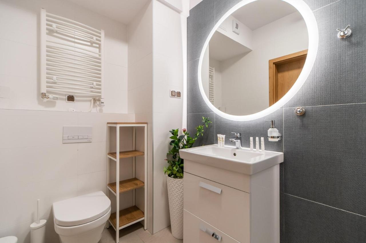 Aquamarina Prima 12 By Renters Apartman Miedzyzdroje Kültér fotó